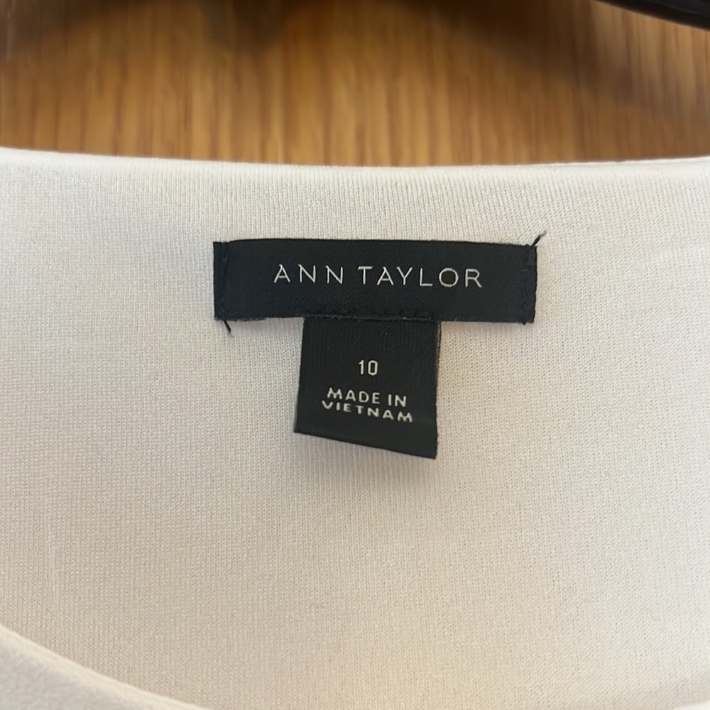 White Ann Taylor dress size 10 - Picture 2 of 4